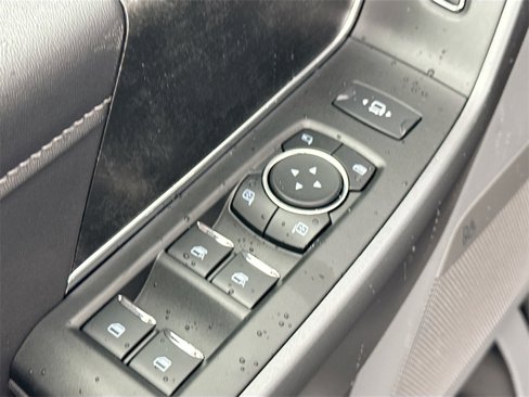 New 2025 Ford F350 XLT w/ Black Appearance Package image 19