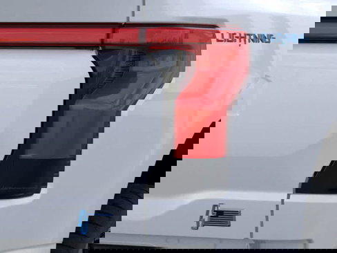 New 2025 Ford F150 Lightning Platinum image 21