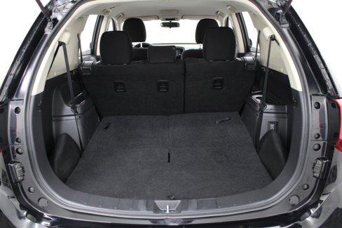 Used 2020 Mitsubishi Outlander ES image 22