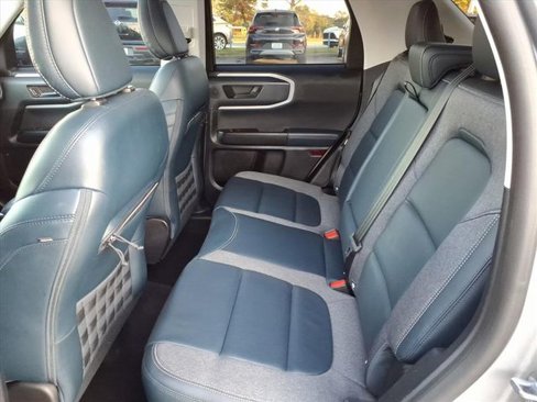 Used 2022 Ford Bronco Sport Outer Banks w/ Tech Package image 7