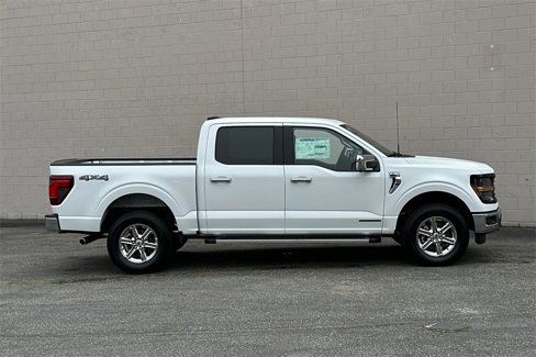 New 2025 Ford F150 XLT w/ Equipment Group 302A MID image 3