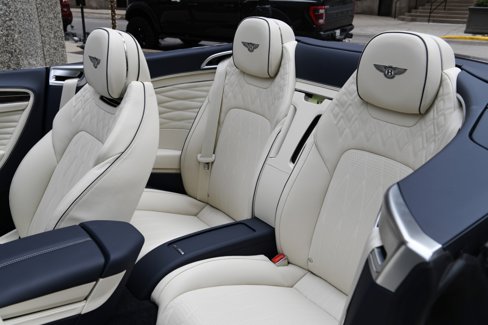 New 2024 Bentley Continental GT V8 image 9