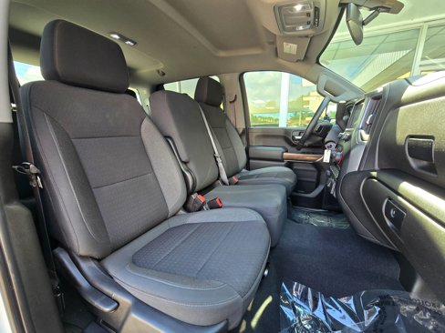 Used 2021 Chevrolet Silverado 2500 LT w/ Fleet Comfort Package image 13