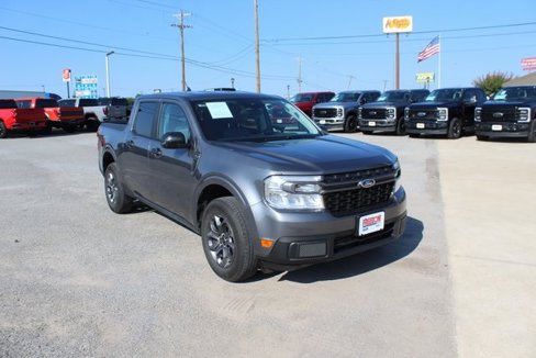 Used 2022 Ford Maverick XLT image 3