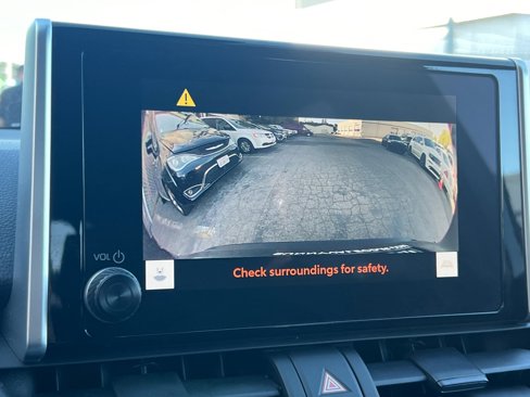 Used 2023 Toyota RAV4 LE image 19
