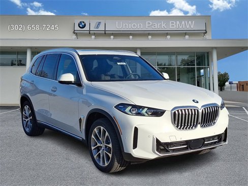 Used 2025 BMW X5 xDrive40i w/ Premium Package image 3