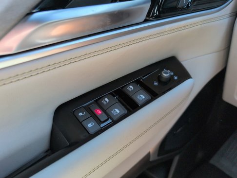 New 2025 Jeep Wagoneer Series II image 13