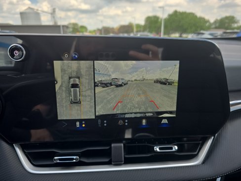 New 2026 Chevrolet Equinox LT w/ Convenience Package II image 19