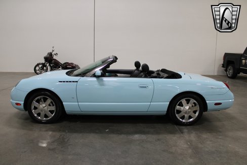 Used 2003 Ford Thunderbird image 4