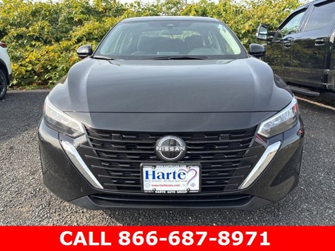 Used 2025 Nissan Sentra S image 2