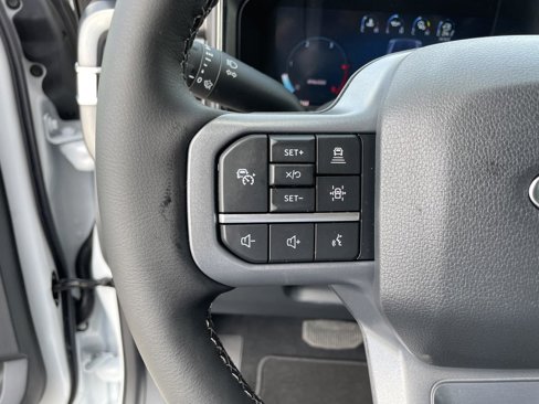 New 2025 Ford F350 Lariat w/ Lariat Ultimate Package image 15