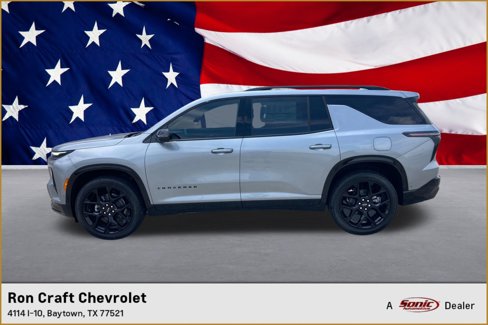 New 2026 Chevrolet Traverse RS w/ LPO, Floor Liner Package image 1