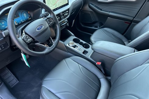 New 2025 Ford Escape SE image 9