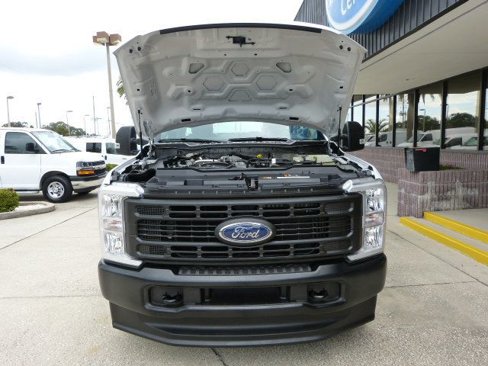 Used 2025 Ford F250 XLT w/ F-250 >10K GVWR Package image 7