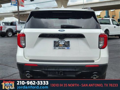 Certified 2022 Ford Explorer ST-Line w/ Class IV Trailer Tow Package image 4