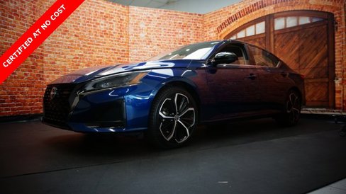 Used 2024 Nissan Altima 2.5 SR image 3