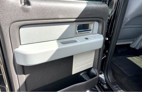 Used 2011 Ford F150 XLT w/ XLT Chrome Pkg image 17