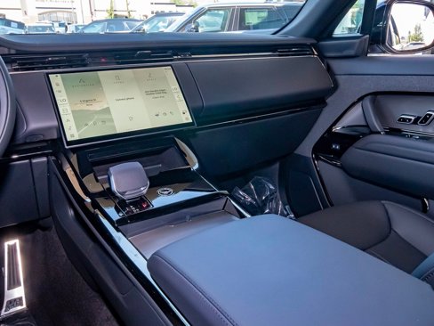 New 2025 Land Rover Range Rover Sport Dynamic SE image 24