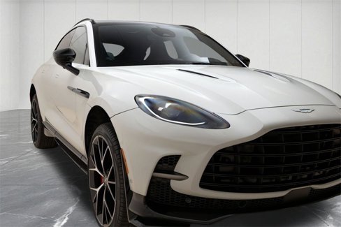 New 2025 Aston Martin DBX 707 image 5