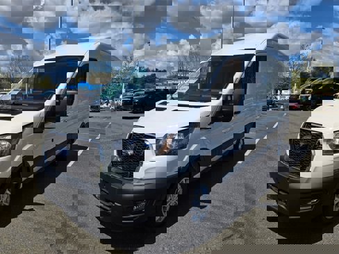 New 2025 Ford Transit 250 148 Medium Roof image 1