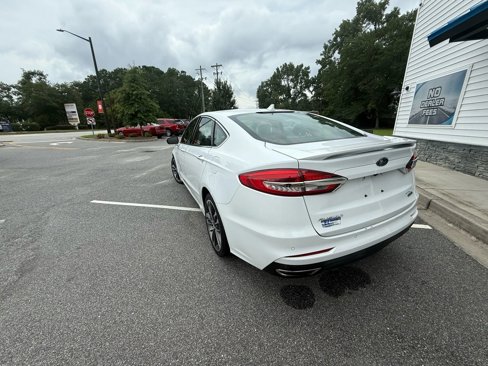 Used 2020 Ford Fusion Titanium image 8