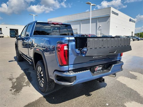 New 2026 GMC Sierra 2500 Denali Ultimate image 6