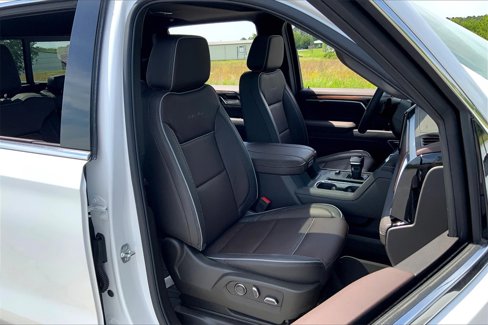 Used 2025 GMC Sierra 1500 Denali image 8
