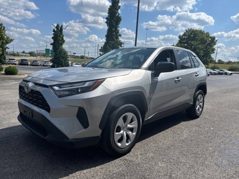 Used 2024 Toyota RAV4 LE image 16