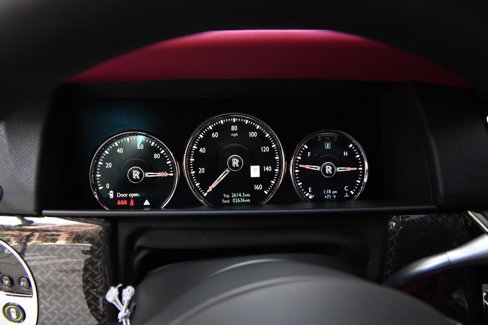 Used 2023 Rolls-Royce Cullinan Black Badge w/ Driver's Package image 17
