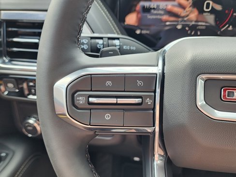 New 2026 GMC Yukon Elevation image 19