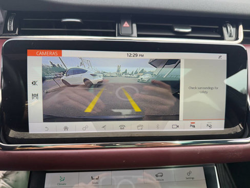 Used 2020 Land Rover Range Rover Evoque R-Dynamic HSE image 27