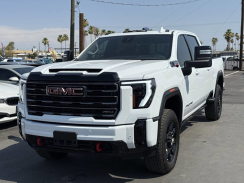 Used 2025 GMC Sierra 2500 AT4 w/ AT4 Premium Plus Package image 4