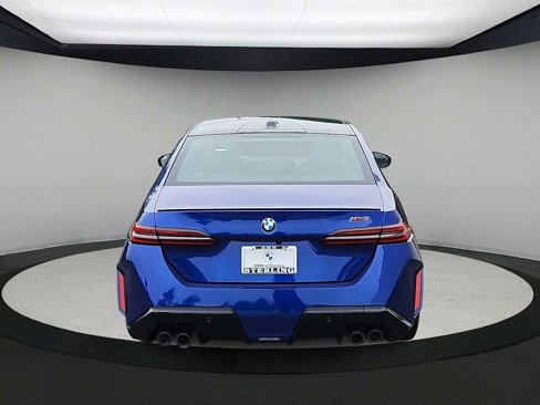 New 2026 BMW M5 w/ Executive Package image 7