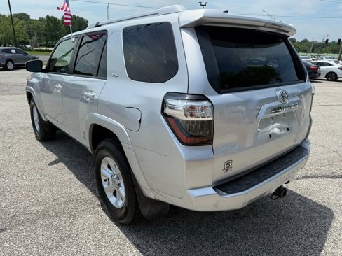 Used 2018 Toyota 4Runner SR5 Premium image 6