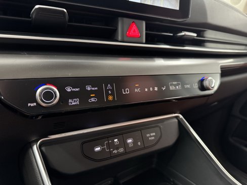 New 2026 Kia Carnival SX Prestige image 8