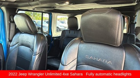 Used 2022 Jeep Wrangler Unlimited Sahara image 11