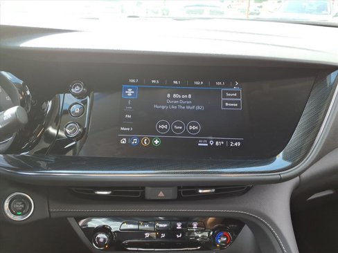 Certified 2022 Buick Envision Preferred w/ Safety Package image 29