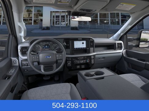 New 2026 Ford F250 4x4 Crew Cab Super Duty image 9