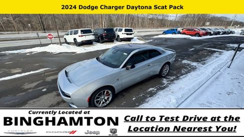 Used 2024 Dodge Charger R/T Scat Pack w/ Plus Group image 17