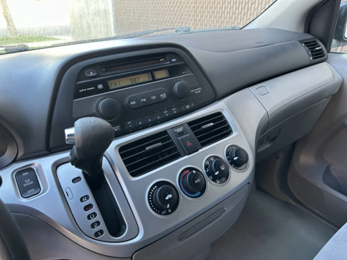Used 2008 Honda Odyssey LX image 9