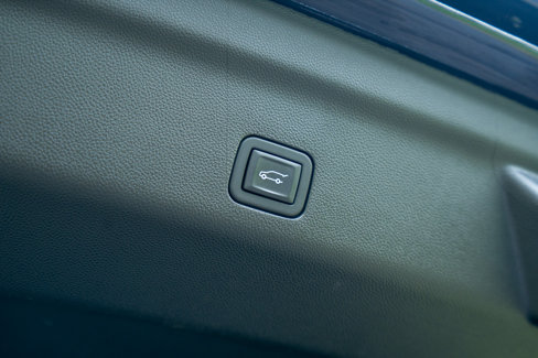 Used 2023 GMC Yukon XL Denali image 26