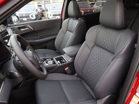 New 2025 Mitsubishi Outlander SEL Black Edition image 41