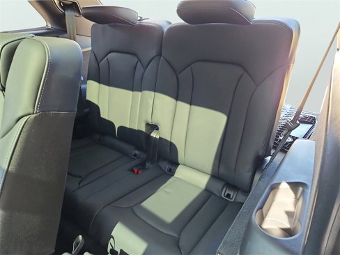 Certified 2025 Audi Q7 3.0T Prestige image 38