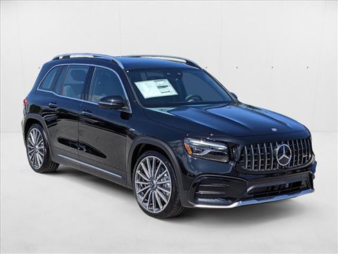New 2024 Mercedes-Benz GLB 35 AMG 4MATIC image 6
