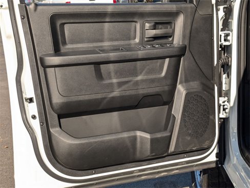 New 2024 RAM 2500 Tradesman w/ Chrome Appearance Group image 10