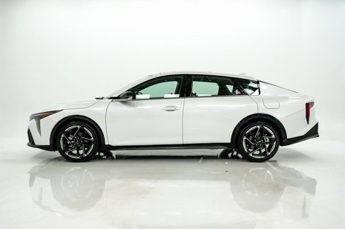 Used 2025 Kia K4 GT-Line image 31