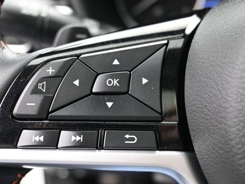 Used 2023 Nissan Altima 2.5 SR image 17
