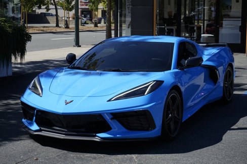 Used 2024 Chevrolet Corvette Stingray Preferred Cpe w/ Z51 Performance Package image 3