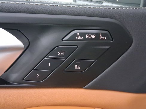 New 2026 BMW X7 xDrive40i w/ M Sport Package image 20