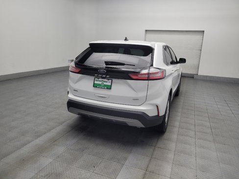 Used 2024 Ford Edge SEL image 7